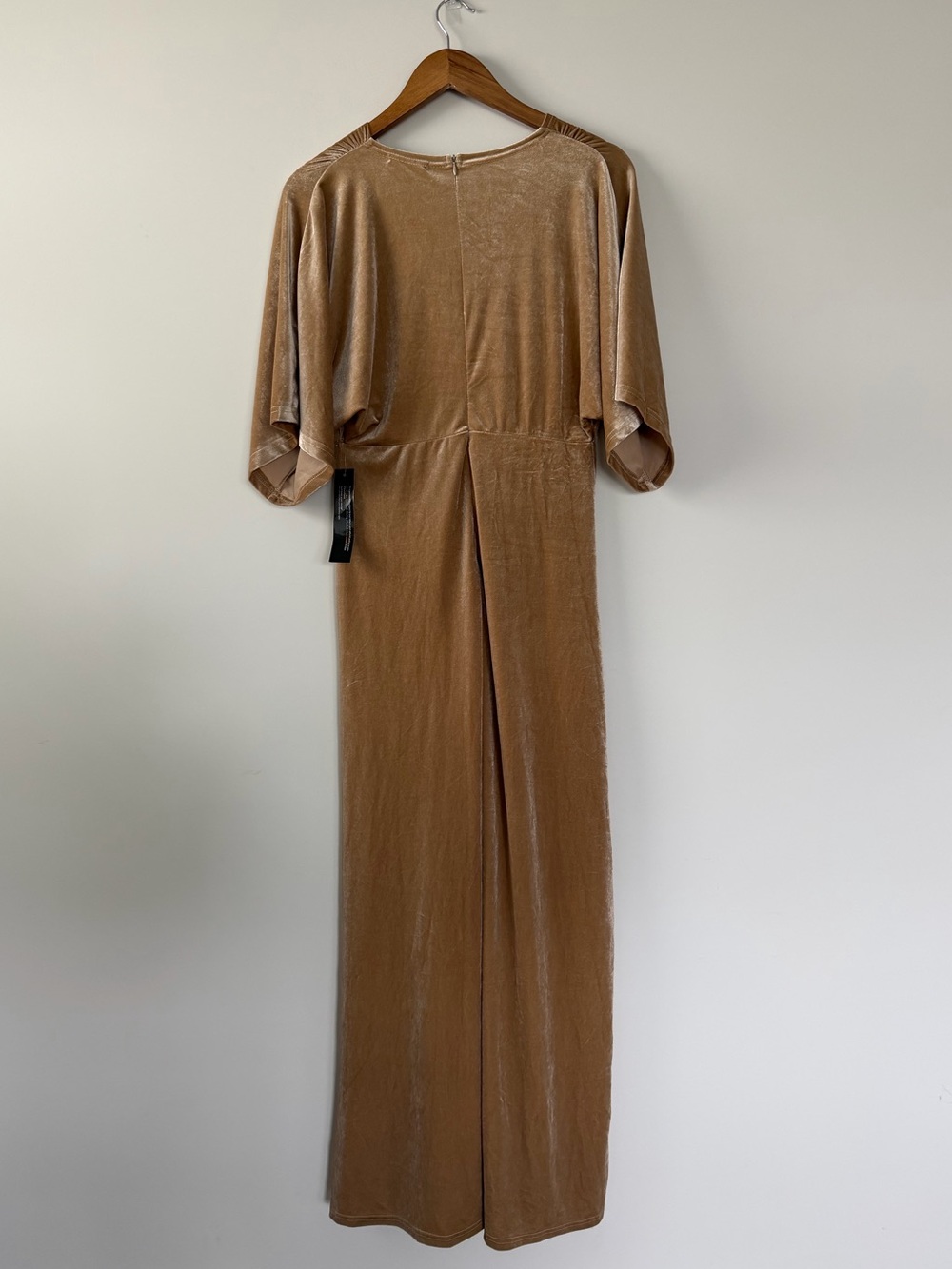 NWT Urban Outfitters WYLDR Velvet V-Neck Maxi Dress Sand Sable Size L - Picture 4 of 16